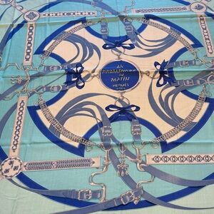 Authentic HERMES Stole Shawl La Promenade du Matin Cashmere Silk Blue Scarf